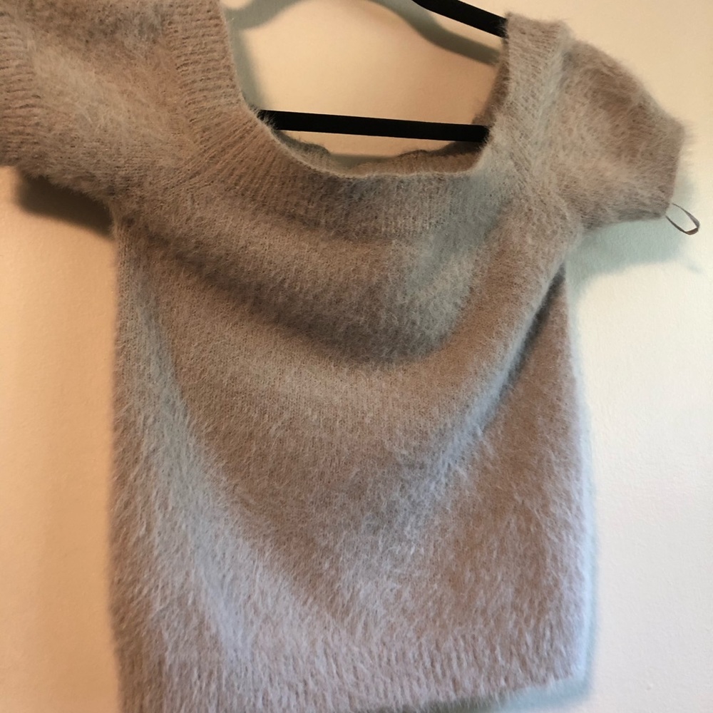 cold shoulder short sleeved sweater